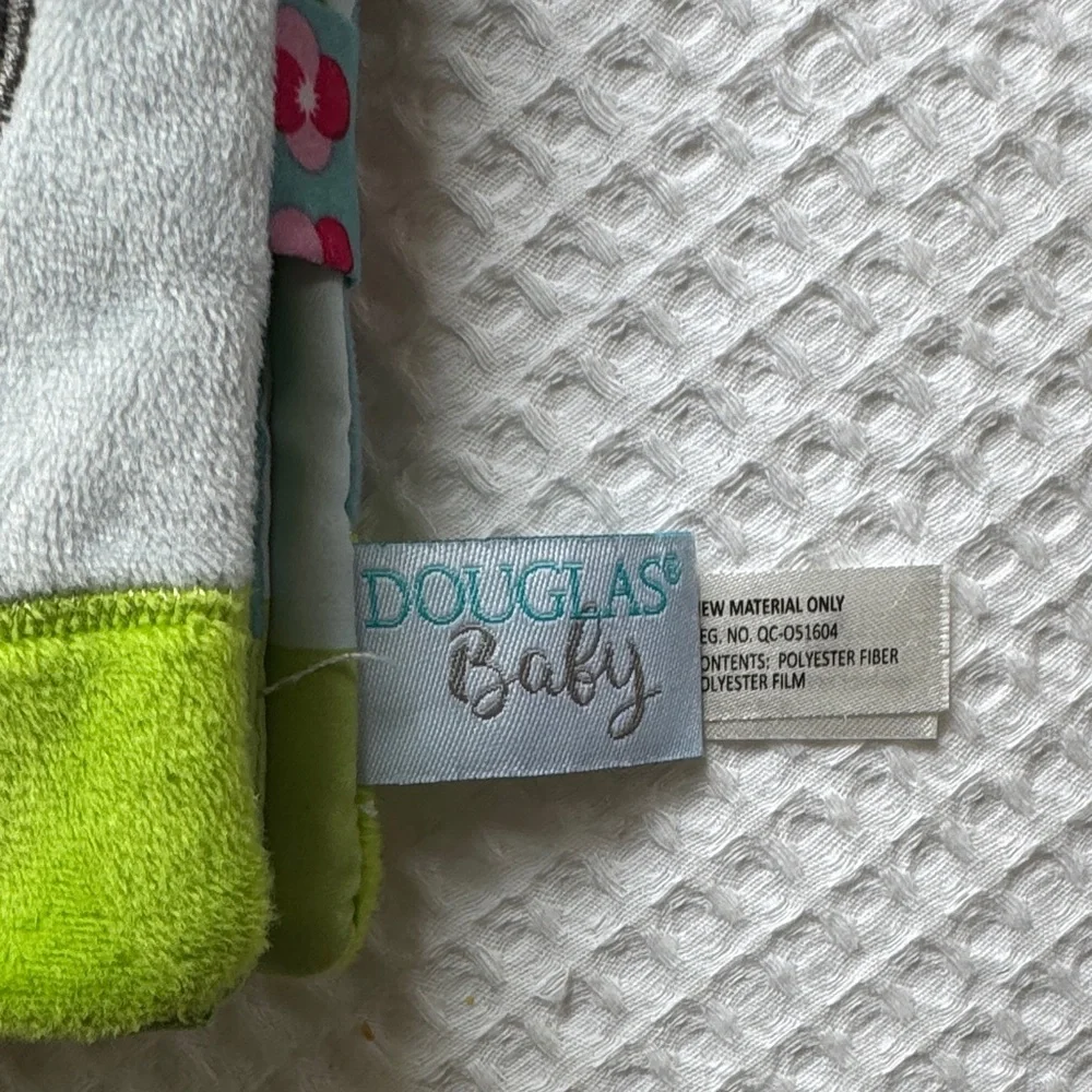 Douglas Baby “Happy Little Panda” Crinkle Book Plush Soft Sensory Toy EUC - Picture 5 of 5